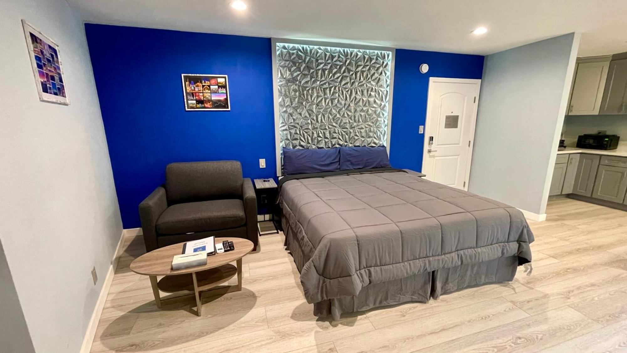 Quintessence Aparthotel Los Angeles Exterior photo