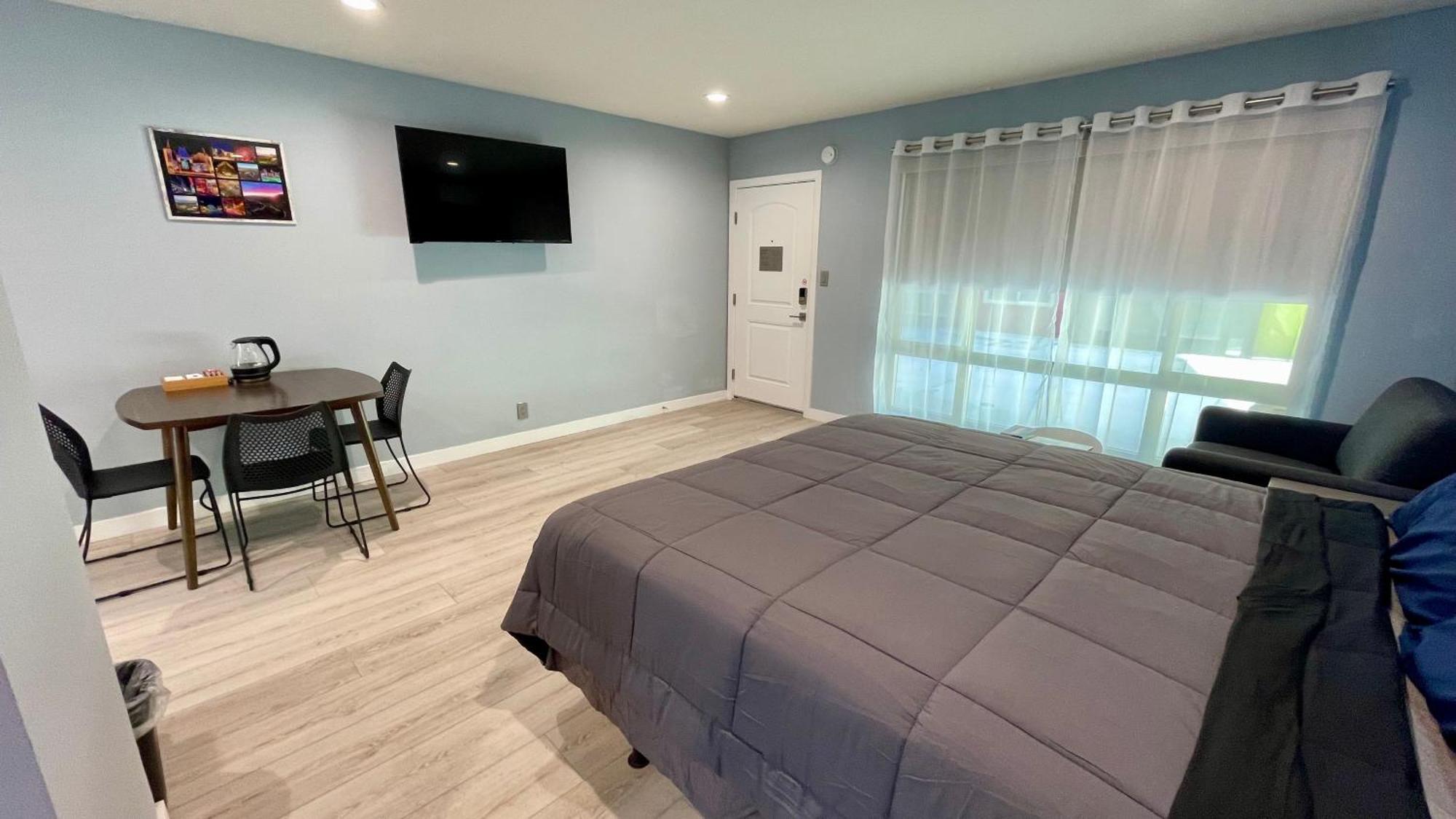 Quintessence Aparthotel Los Angeles Exterior photo